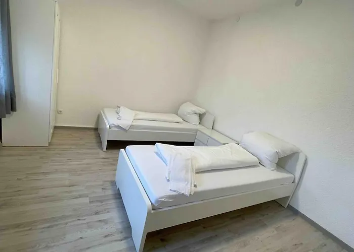 Sad401 Geraeumig Eingerichtete Monteurwohnung Schwandorf