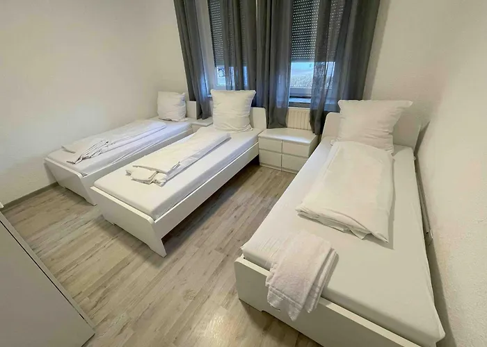Sad401 Geraeumig Eingerichtete Monteurwohnung Apartament